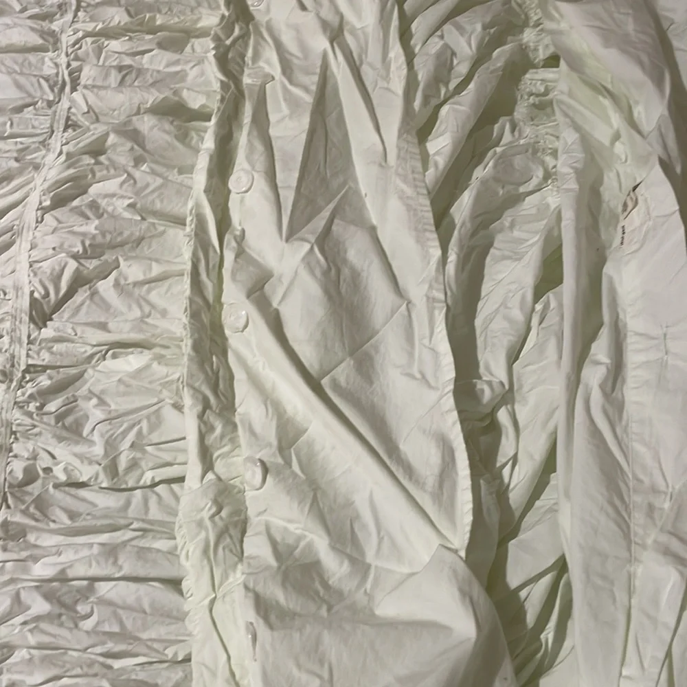 New Anthropologie, never used Queen duvet - Picture 3 of 4